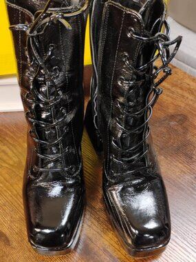 Circus NY Sam Edelman Karter Black Patent Platform Boots Size 9